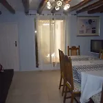 Casa Larrosa Rural En Sierra De Guara Semesterbostad Sieso de Huesca