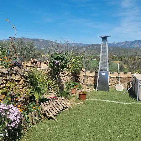 Casa Larrosa Rural En Sierra De Guara Сasa de vacaciones