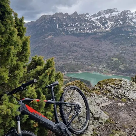 Casa Larrosa Rural En Sierra De Guara Feriehus Sieso de Huesca