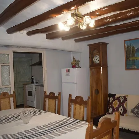 Casa Larrosa Rural En Sierra De Guara Сasa de vacaciones